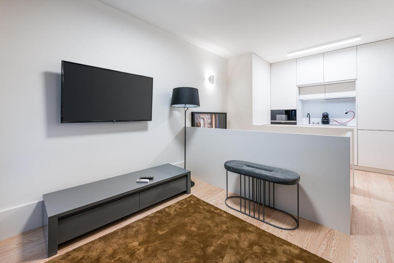Door 65 - Historical Center Apartments Porto Bagian luar foto