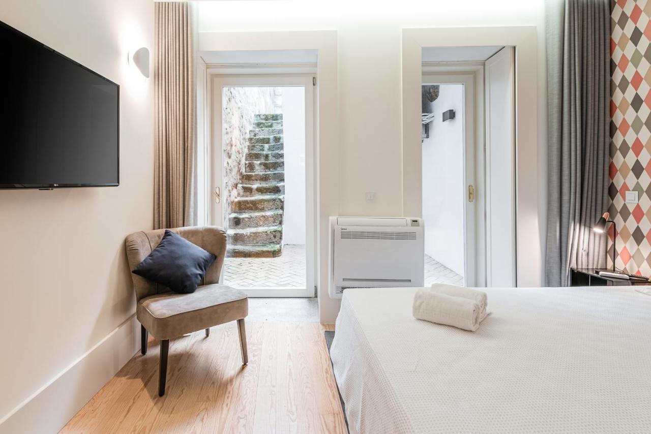 Door 65 - Historical Center Apartments Porto Bagian luar foto