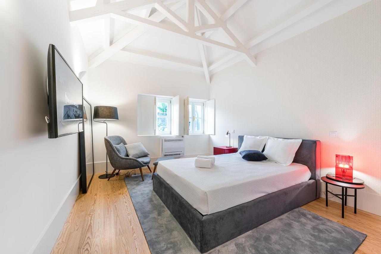 Door 65 - Historical Center Apartments Porto Bagian luar foto