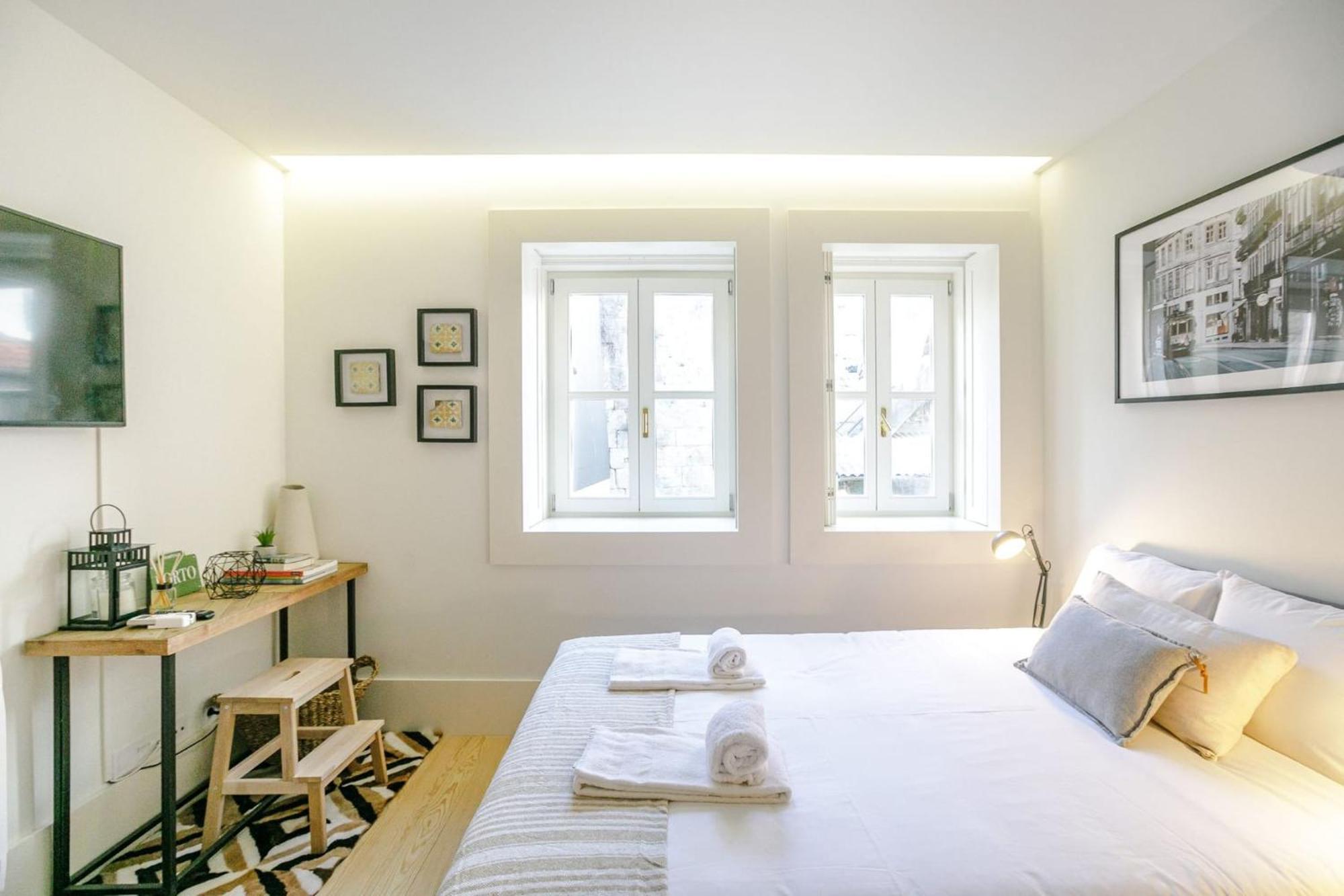 Door 65 - Historical Center Apartments Porto Bagian luar foto
