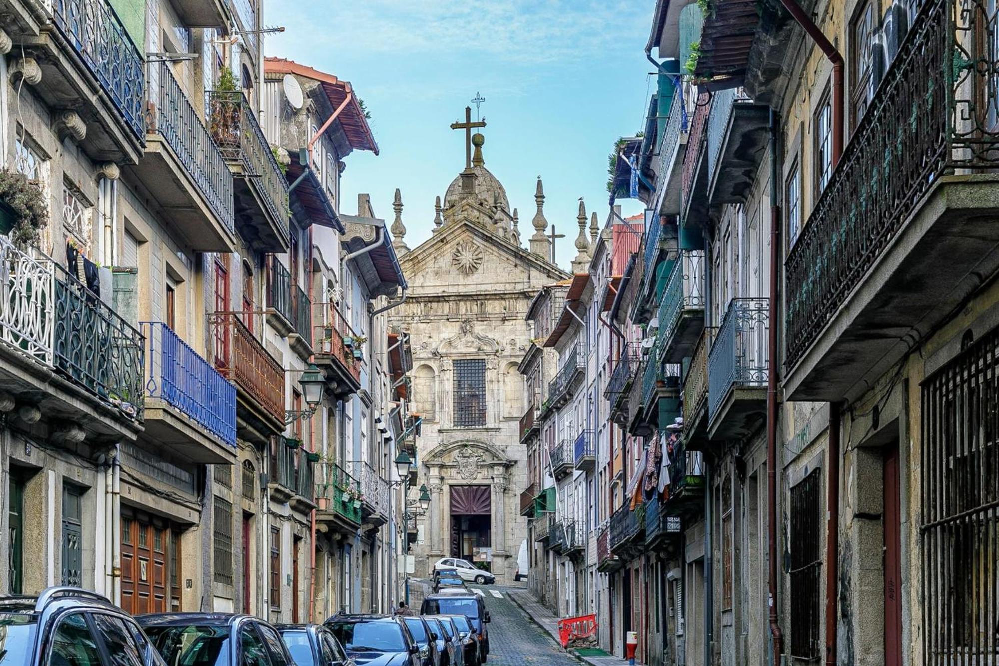 Door 65 - Historical Center Apartments Porto Bagian luar foto
